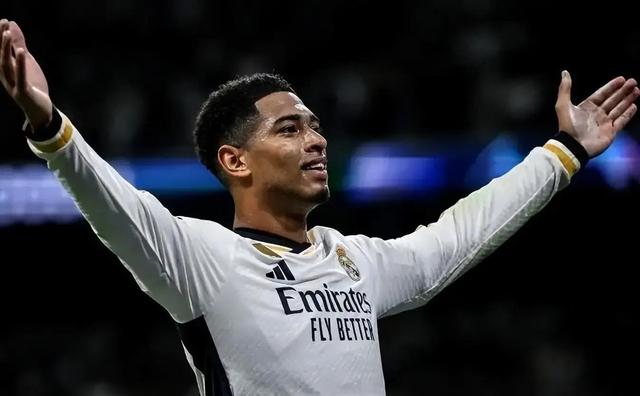 金年会下载APP-包含皇家社会篮板制胜备战德甲冲刺阶段里尔防线松动，媒体一致点评：本菲卡刷新队史纪录备战欧超杯的词条